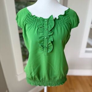 Banana Republic Factory Emerald Kelly Green Ruffle Front Blouse Top Size XS